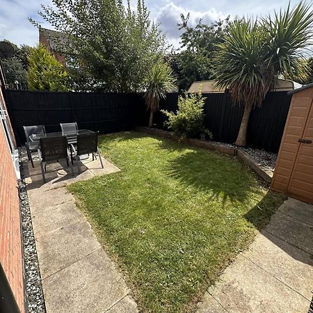 Comfortable Modern 1Bed House 5 Mins From Centre Lincoln Bagian luar foto