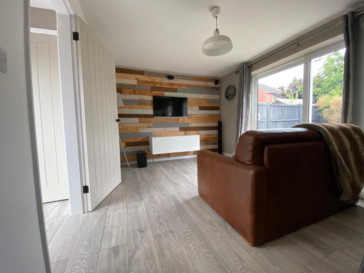 Comfortable Modern 1Bed House 5 Mins From Centre Lincoln Bagian luar foto